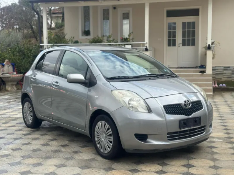 Toyota Yaris gjendja super