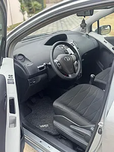 Toyota Yaris gjendja super - Foto 10