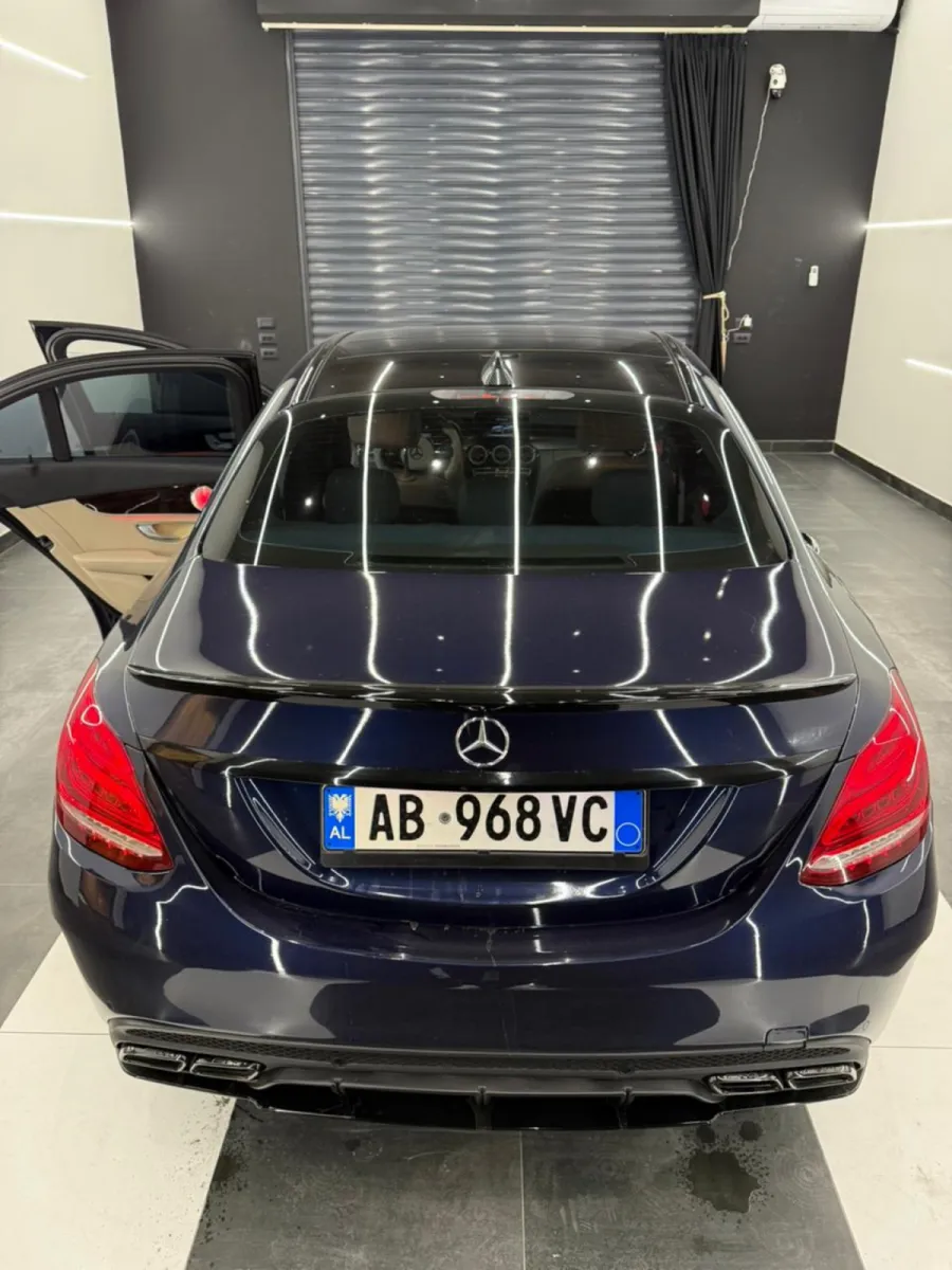 🚗 SHITET MERCEDES-BENZ C300 - 2015 🚗 - Foto 4