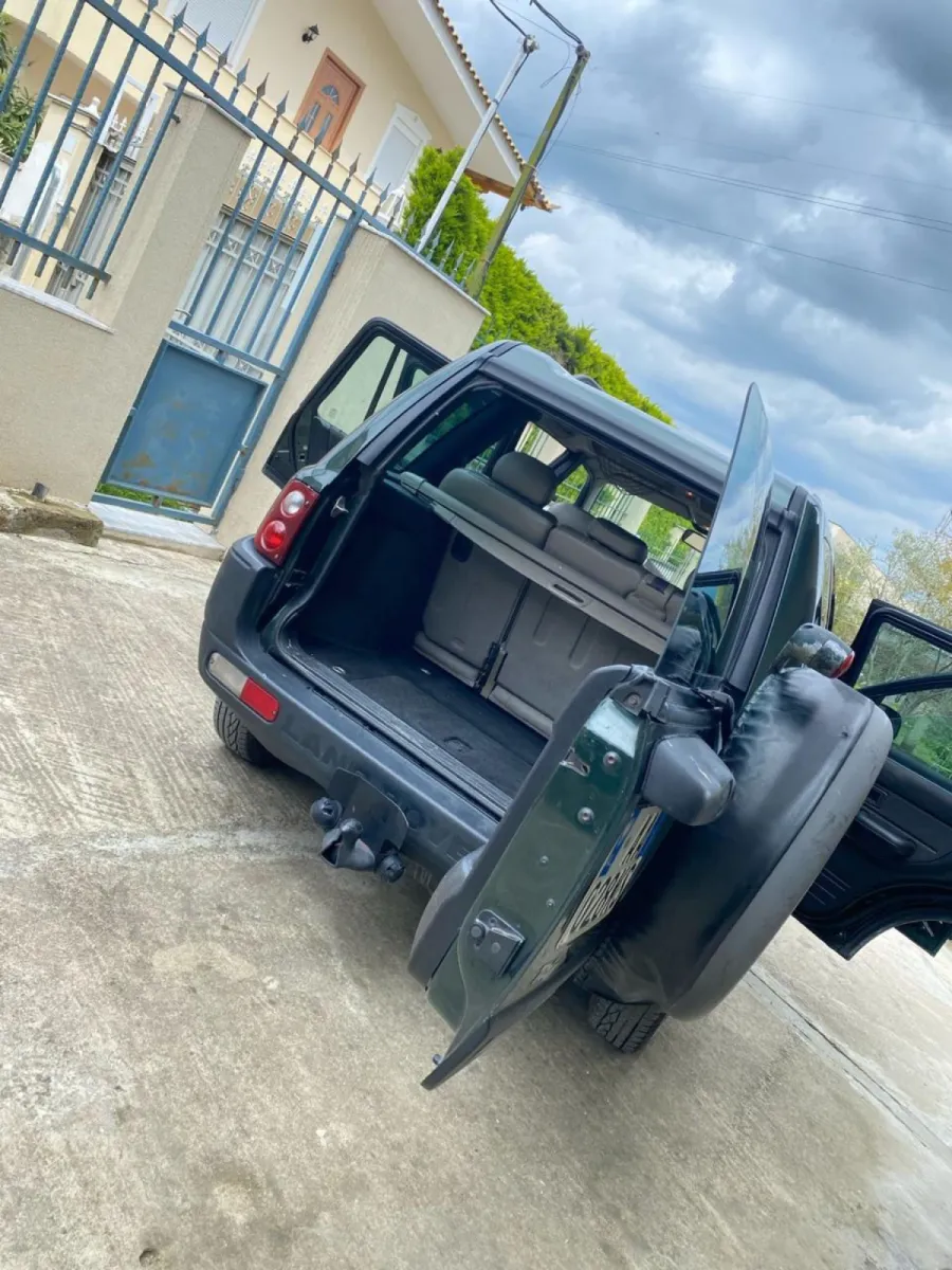 Landrover Freelander Td4 — në shitje · në Tiranë · Gjendje e shkëlqyer - Foto 2