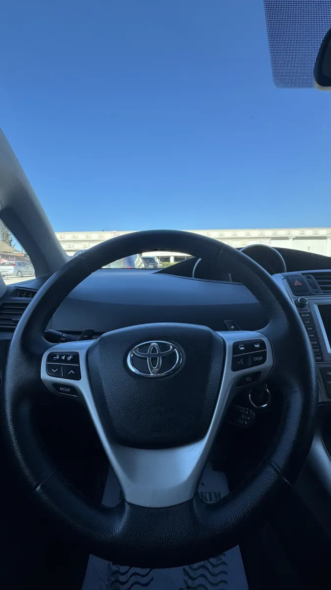 Toyota Verso — në shitje · në Tiranë · Gjendje e shkëlqyer - Foto 6