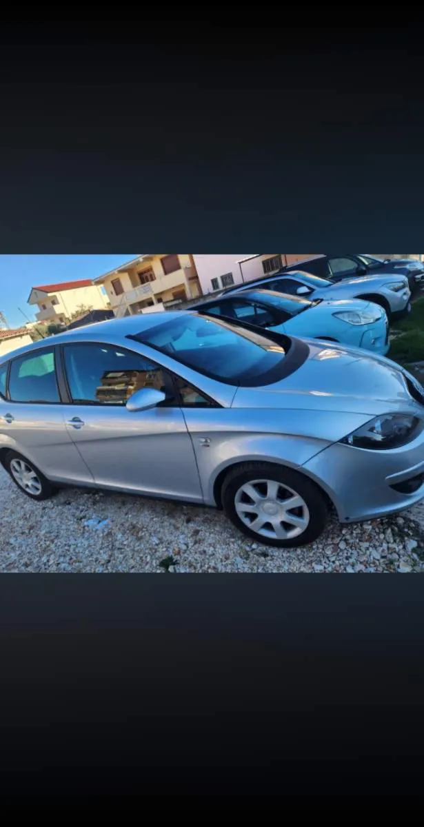 seat 2.0 disel — në shitje · në Kavajë · Si i ri - Foto 3
