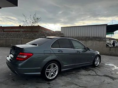 Mercedes-Benz C 250 CDI – AMG Line Facelift - Foto 4