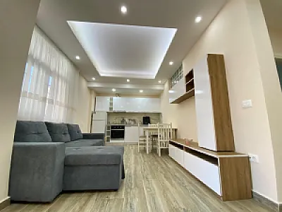 Shitet apartament 1+1 Muzeumi, Durres. - Foto 2