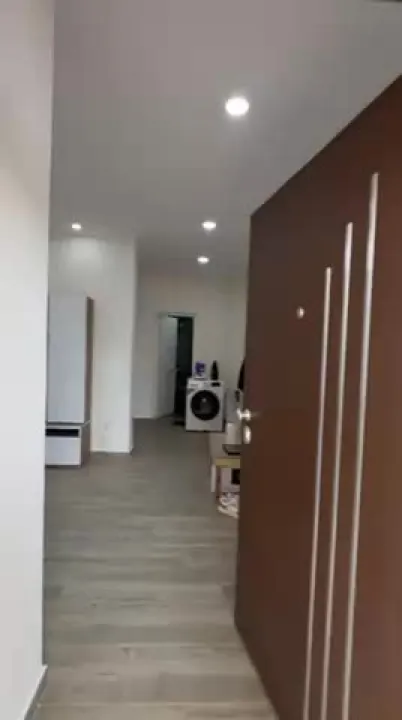 Apartament 1+1 50 m2 i investuar ne Durres — video