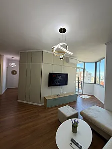 SHITET APARTAMENT 2+1 ME PAMJE DETI, SHKEMBI I KAVAJES. - Foto 2