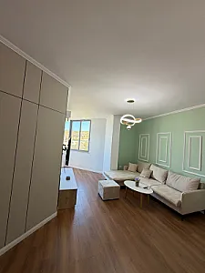 SHITET APARTAMENT 2+1 ME PAMJE DETI, SHKEMBI I KAVAJES. - Foto 5