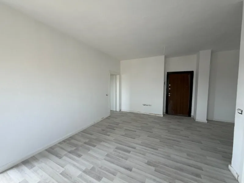 SHITET APARTAMENT 1+1 PLAZH, DURRES.