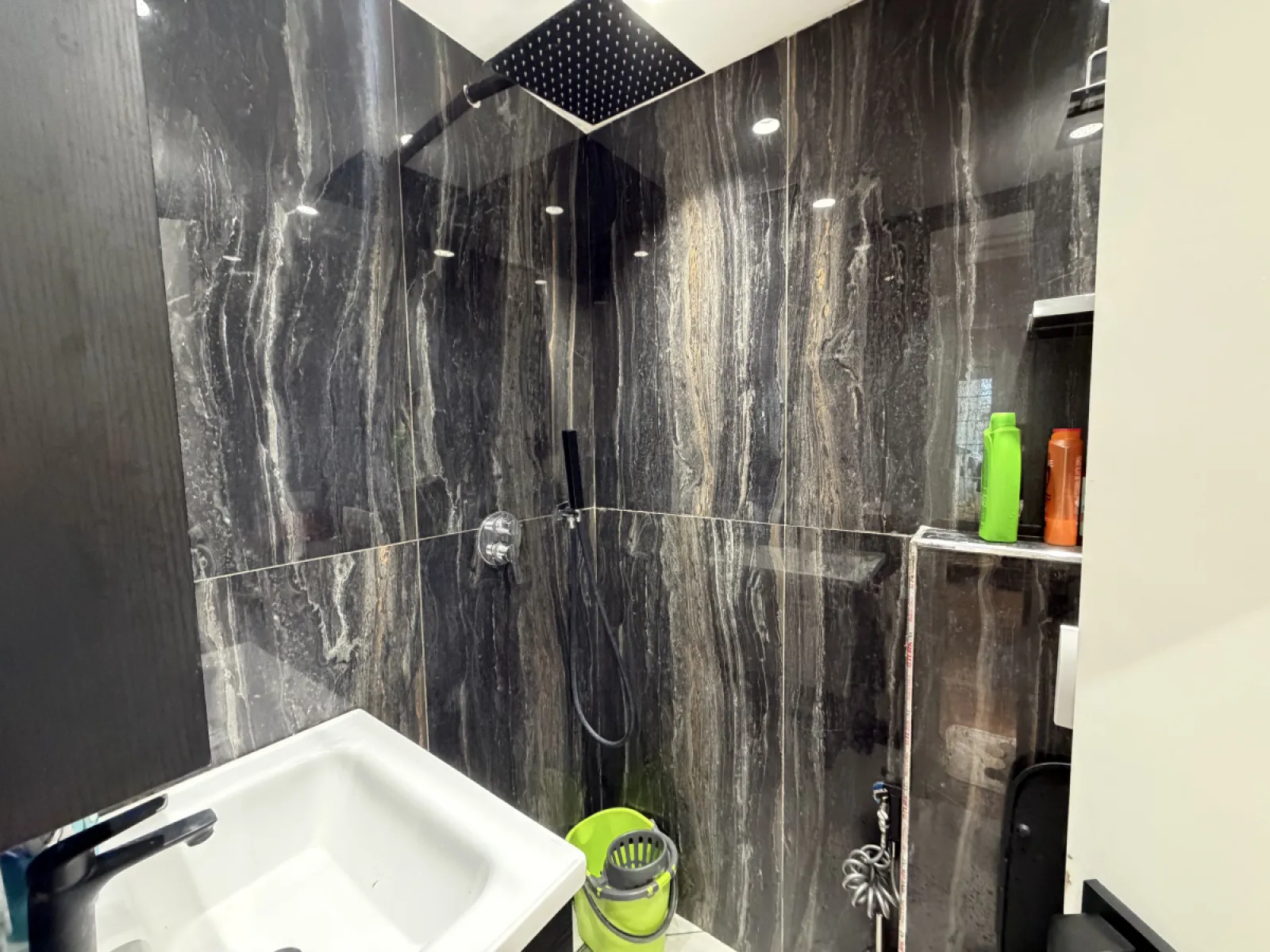 SHITET APARTAMENT 2+1+2 PLAZH, DURRES. - Foto 8