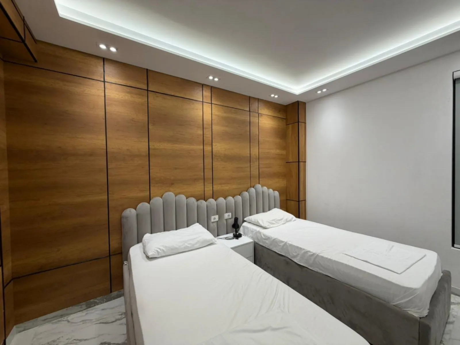 SHITET APARTAMENT LUX 2+1 PELIKANI, PLAZH, DURRES. - Foto 9