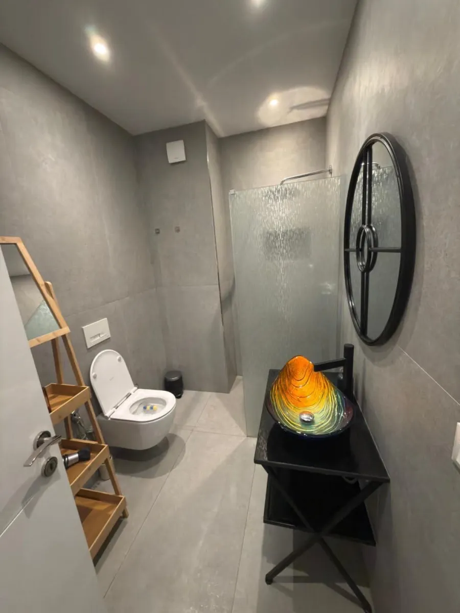 JEPET ME QERA APARTAMENT 2+1+POST PARKIMI WHITE HILL RESIDENCE … - Foto 6