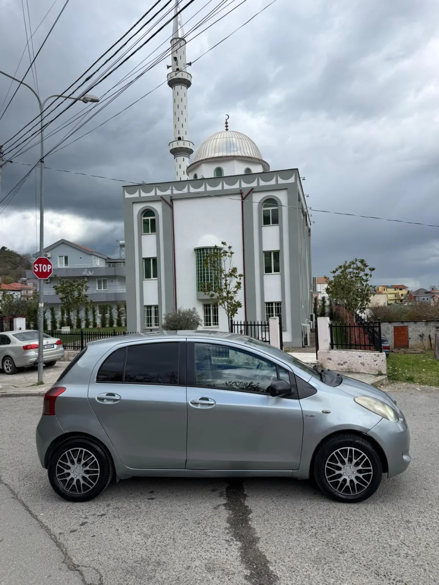Shitet Toyota Yaris Viti: 2008 - Foto 3