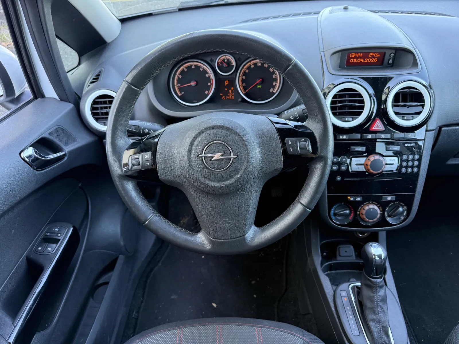 OPEL Corsa 1.4 TP Sport Automatic 🇨🇭 - Foto 12