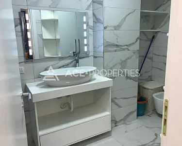 Apartament 3+1+2 në Shitje – Qendra – 210,000€ – I mirë — Durrës - Foto 9