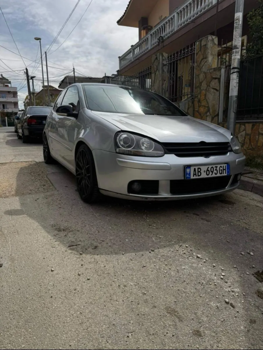 Shitet Golf 5 1.6 benzin manual - Foto 1