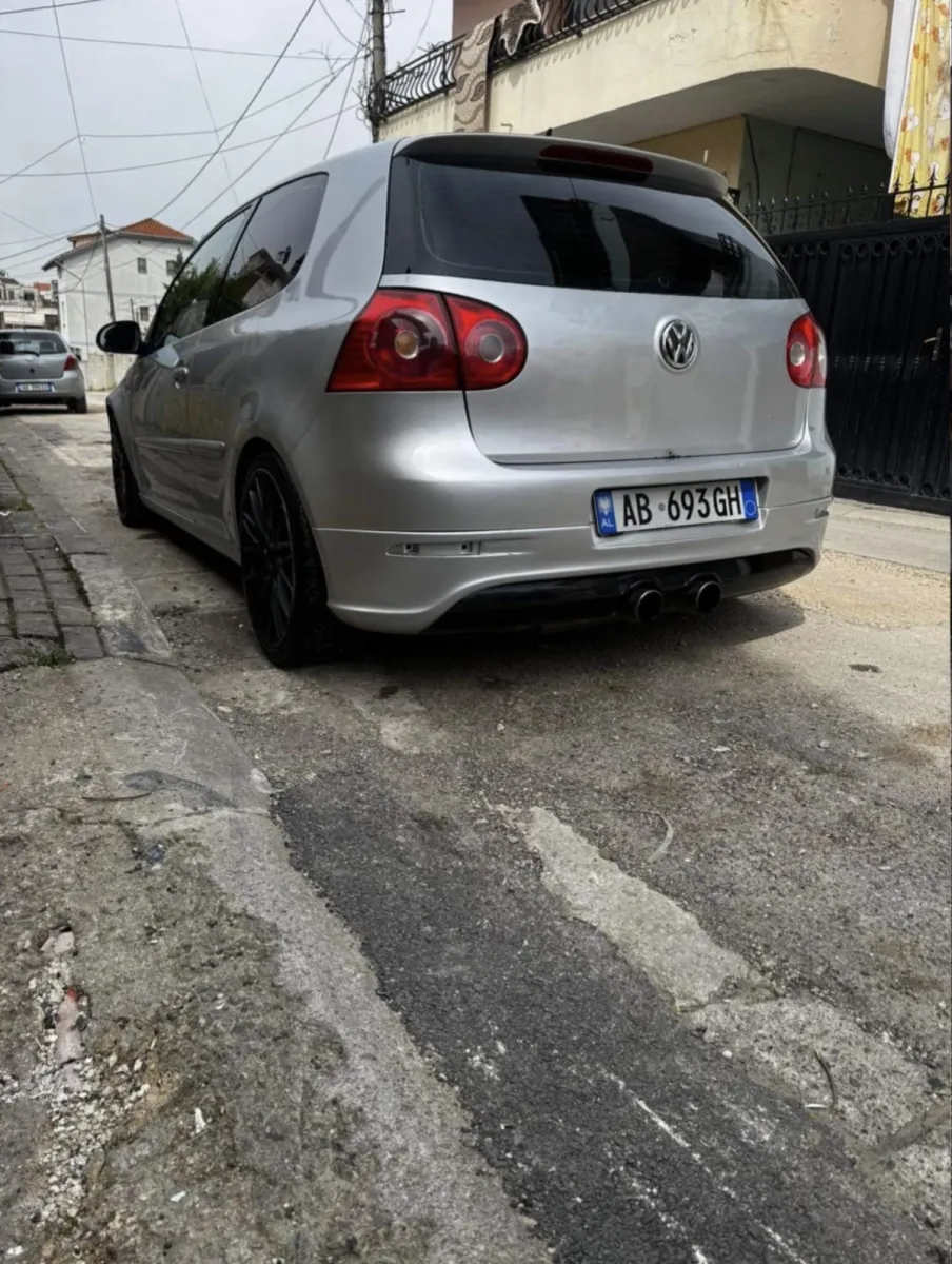 Shitet Golf 5 1.6 benzin manual - Foto 3