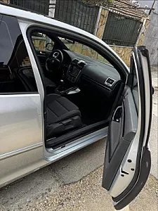 Shitet Golf 5 1.6 benzin manual - Foto 6
