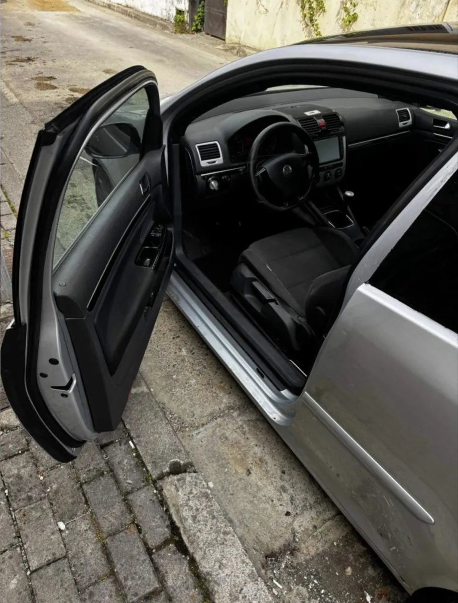 Shitet Golf 5 1.6 benzin manual - Foto 7