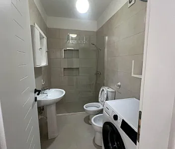 Apartament 2+1 me Qera – 50,000 Lek – Durrës – I mirë — Durrës - Foto 4