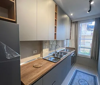 Apartament 2+1 me Qera – 50,000 Lek – Durrës – I mirë — Durrës - Foto 9