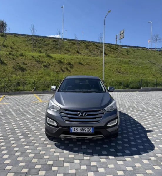 Shitet Hyundai Santafe 2015