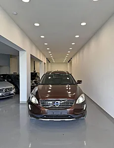 Shitet Volvo XC60 nafte — në Tiranë · Si i ri - Foto 2