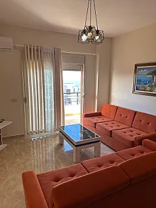 SHITET STUDIO ME PAMJE NGA DETI, Uji i Ftohtë, Vlorë - Foto 1