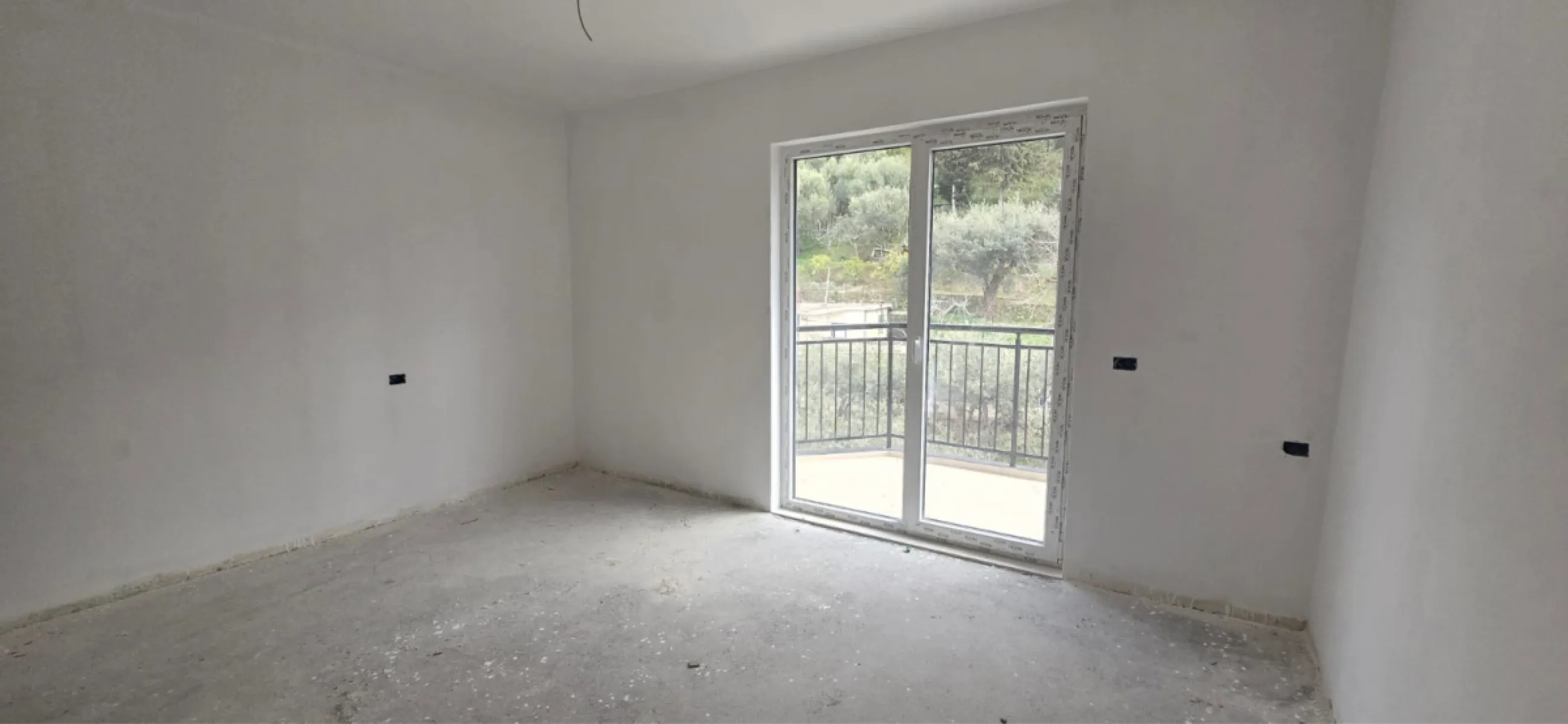 Shiten Apartamente 90 mije euro  70 m2 Vlorë - Foto 3