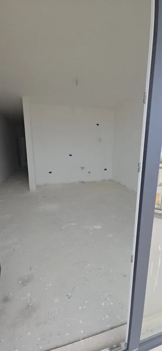 Shiten Apartamente 90 mije euro  70 m2 Vlorë - Foto 10