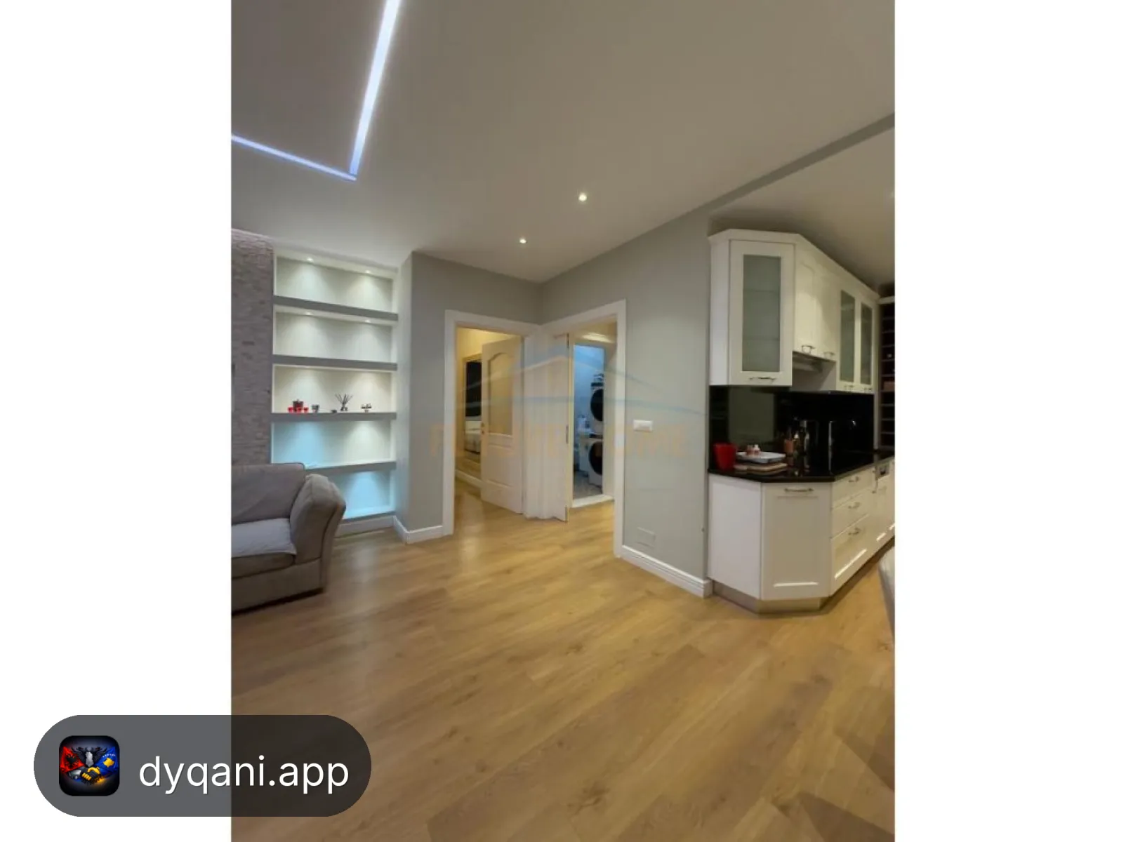 Apartament 2+1+2 në Shitje – Qendra – 425,000€ – I mirë — Tiranë - Foto 6