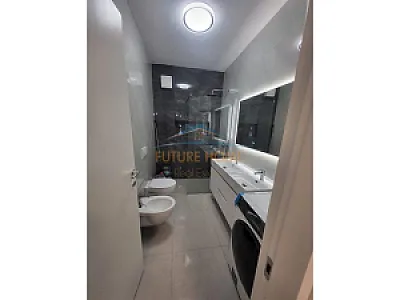 Apartament 2+1 me Qera – Mobiluar – 1,300€ – Tiranë – I mirë — Tiranë - Foto 3