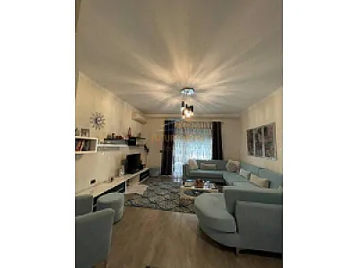 Apartament 3+1 me Qera – Hotel Hilton, Tiranë – 1,200€ — Tiranë - Foto 5