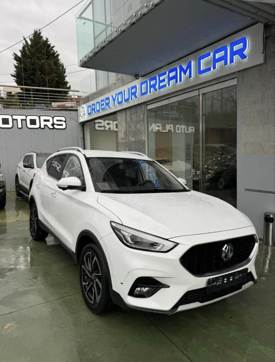 Shitet MG Viti 2022 Motorr 1.5 benzine - Foto 3