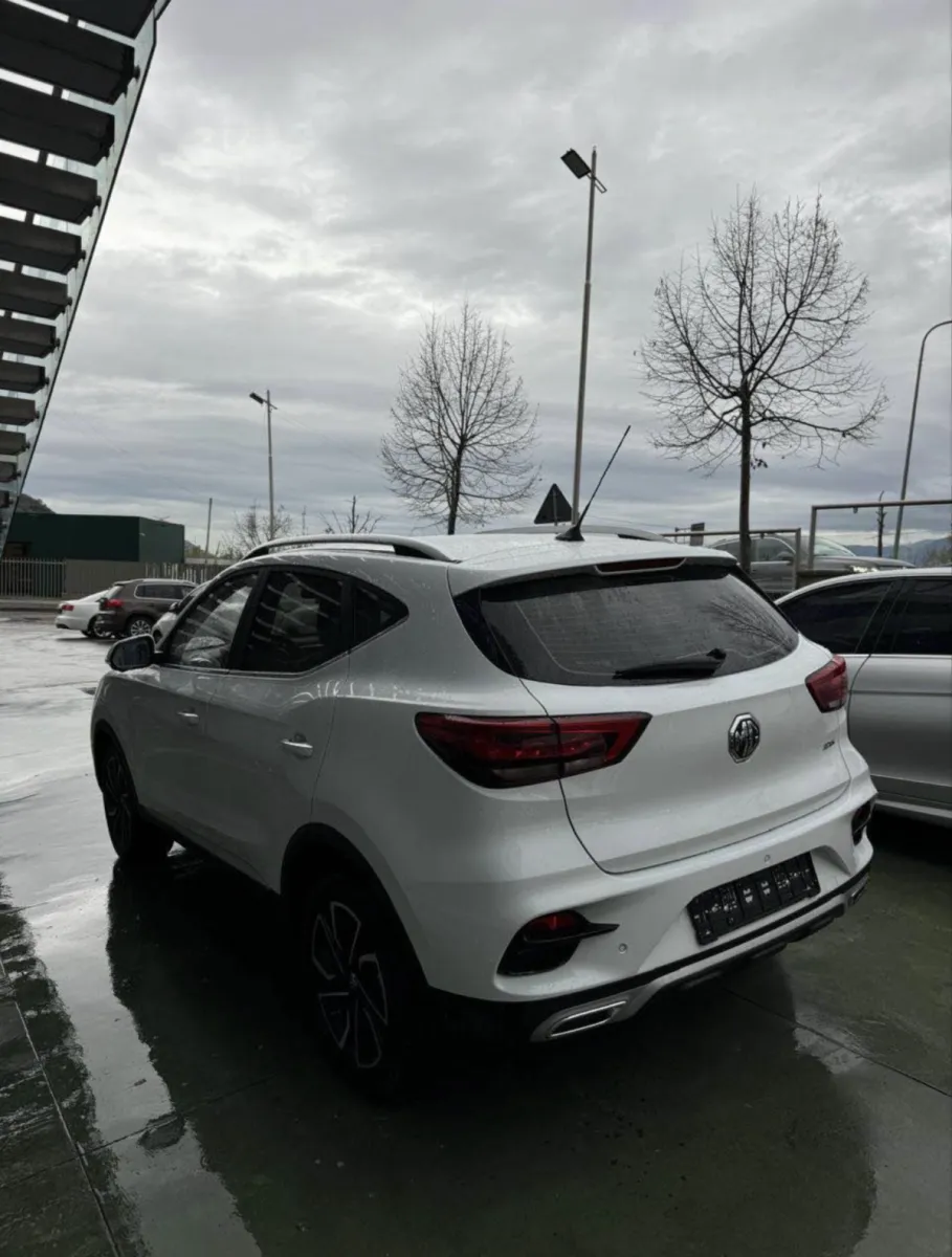Shitet MG Viti 2022 Motorr 1.5 benzine - Foto 5