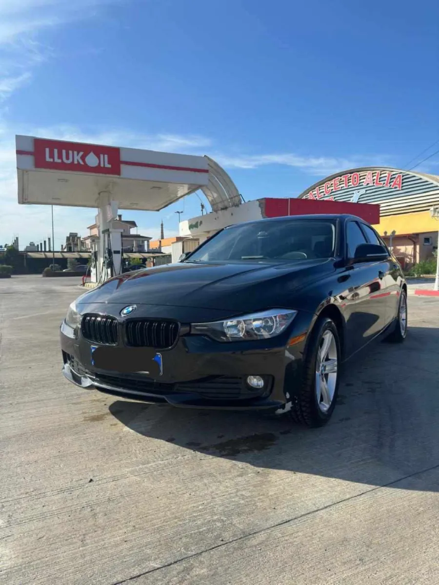 Shitet BMW seria 3, 2.0 nafte, 2012 - Foto 3
