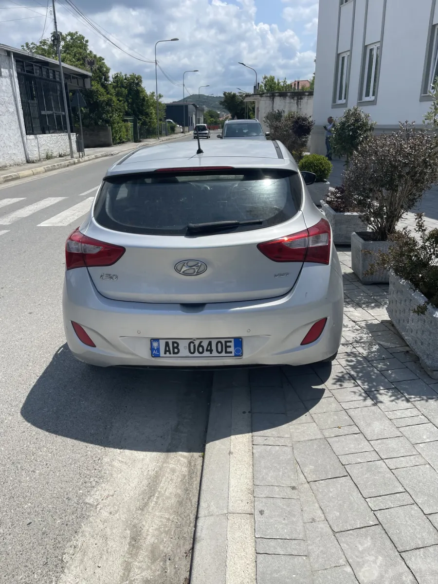 JEPET ME QERA HONDAY I30 2014 - Foto 4