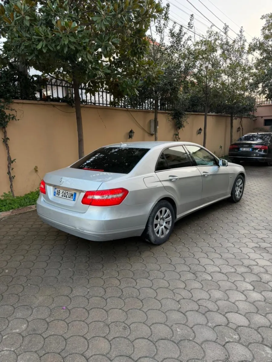 Jepet me qera E-Class nafte 30€ dita - Foto 6