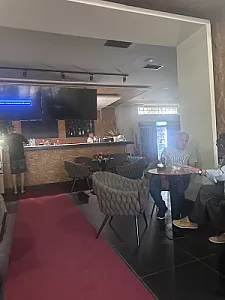Bar-Restorant me Qira në Tiranë, – 60,000 Lek – I mirë — Tiranë - Foto 4