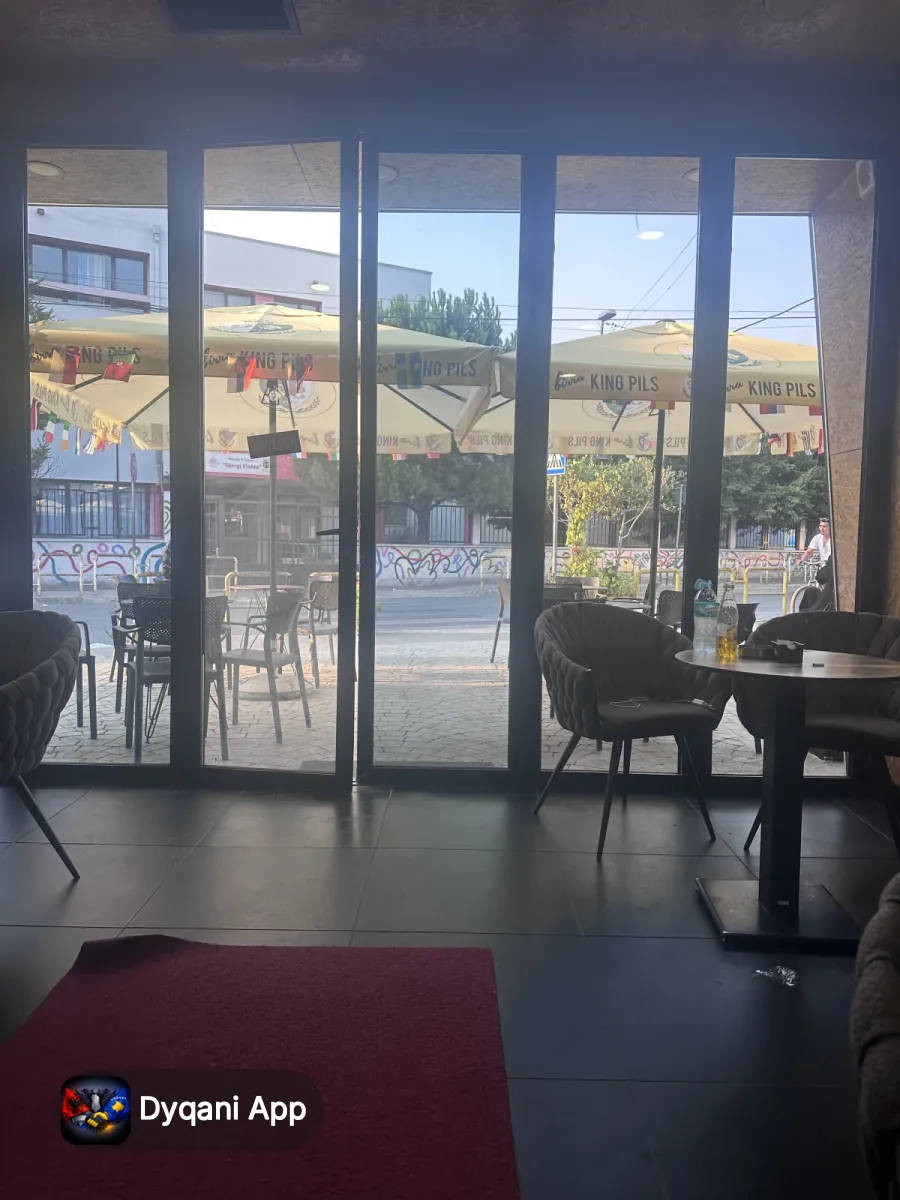 Bar-Restorant me Qira në Tiranë, – 60,000 Lek – I mirë — Tiranë - Foto 5