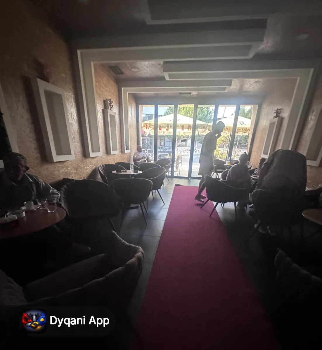 Bar-Restorant me Qira në Tiranë, – 60,000 Lek – I mirë — Tiranë - Foto 6