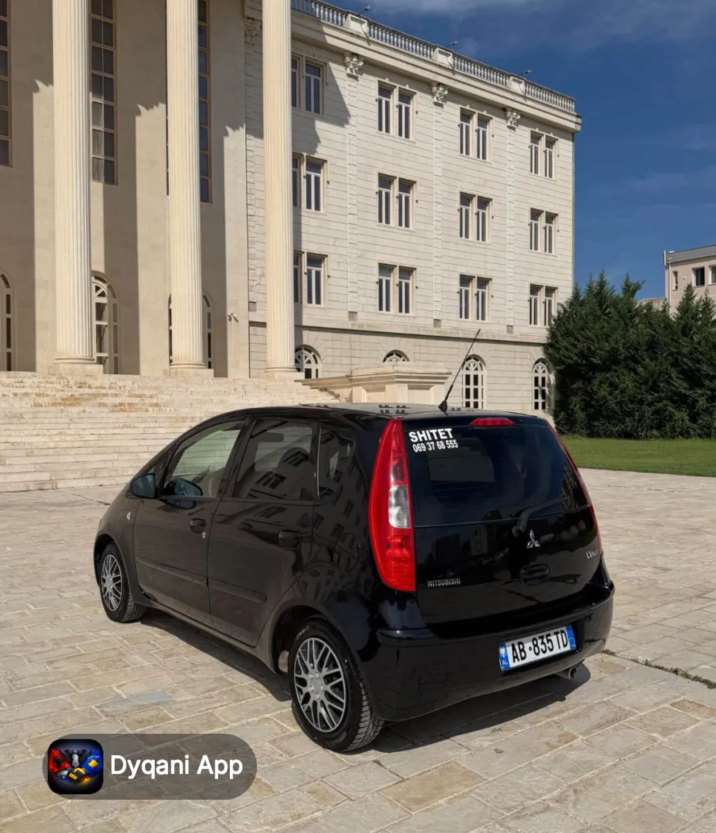 Mitsubishi Colt 1.3 benzinë-gaz – 340,000 Lek – Tirana — Tirana - Foto 2