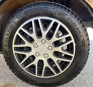 Mitsubishi Colt 1.3 benzinë-gaz – 340,000 Lek – Tirana — Tirana - Foto 5