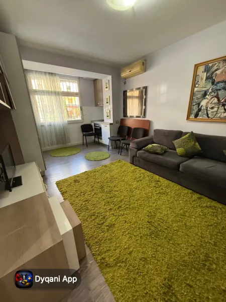 Garsoniere në shitje te Myslym Shyri – 125,000€ – I mirë — Tiranë