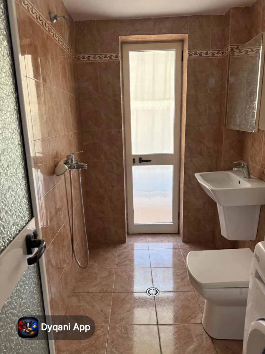 Garsoniere në shitje te Myslym Shyri – 125,000€ – I mirë — Tiranë - Foto 4