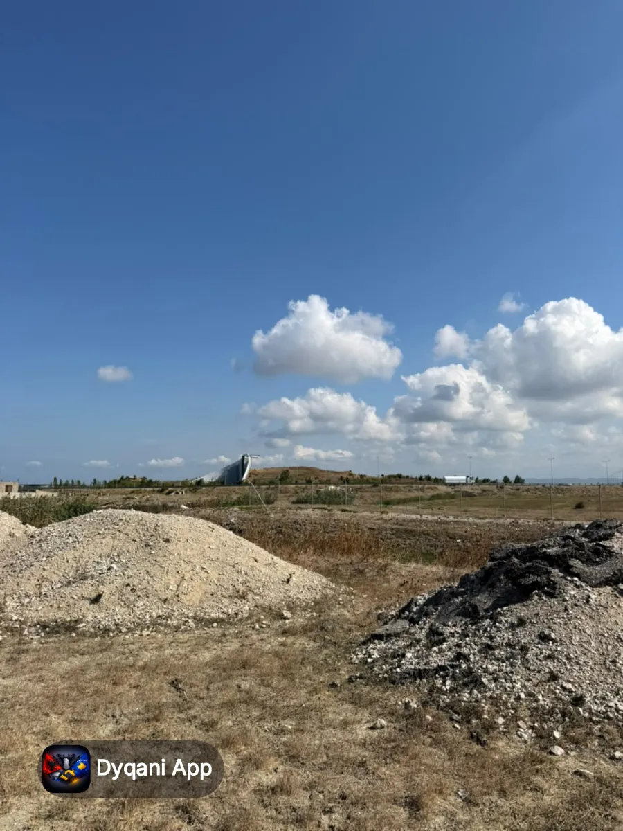 Shiten 9 dylymë tokë në Spitallë – 37,000€ – Durrës – I ri — Durrës - Foto 6