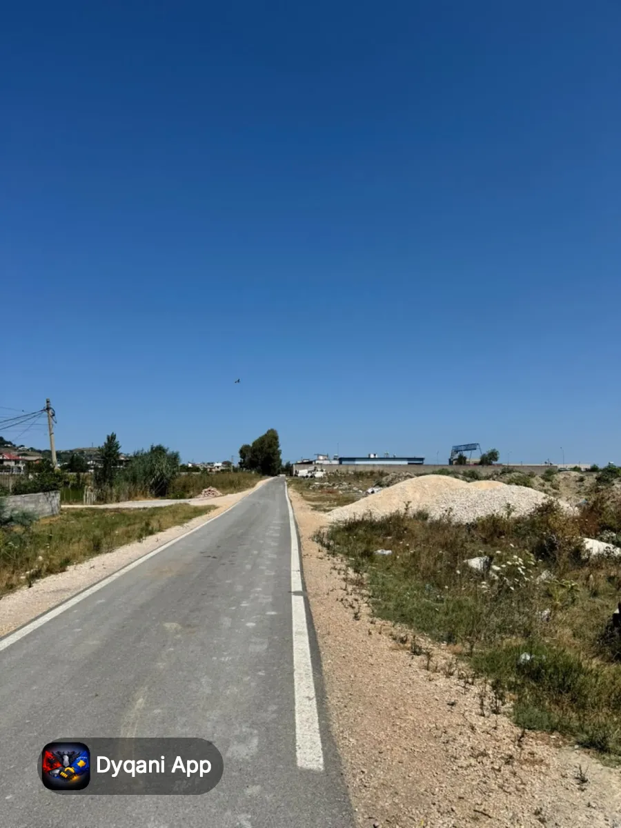 Shitet 4 dylym tokë në Spitallë – 2.8M Lek – Durrës – I ri — Durrës - Foto 1