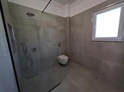 Jepet Me Qera Apartament 1+1 – 35,000 Lek – Durrës – I ri — Durrës - Foto 6