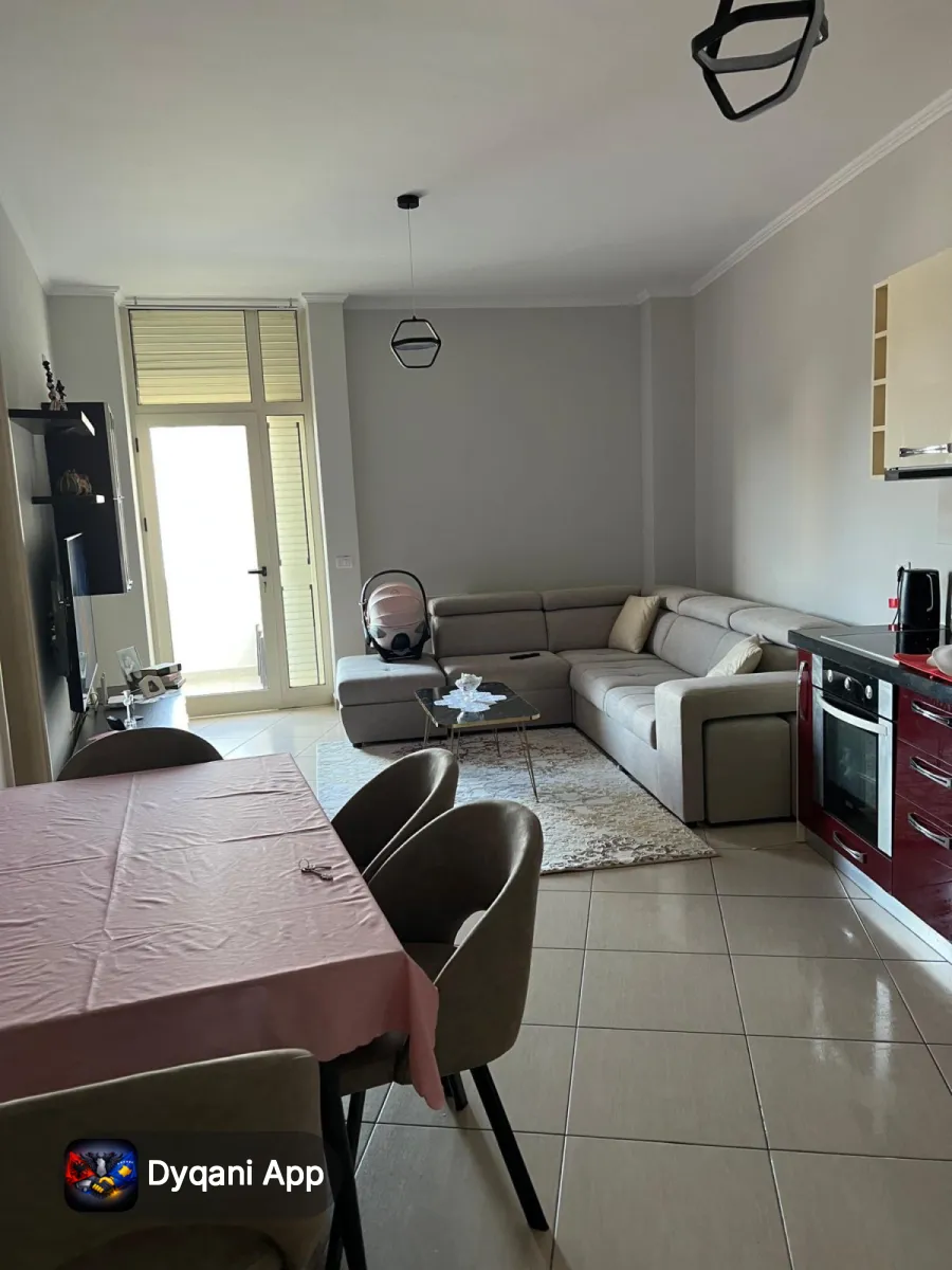 Jepet Me Qera Apartament 2+1+2 Vila – 500€ – Durrës — Durrës - Foto 2