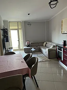 Jepet Me Qera Apartament 2+1+2 Vila – 500€ – Durrës — Durrës - Foto 2