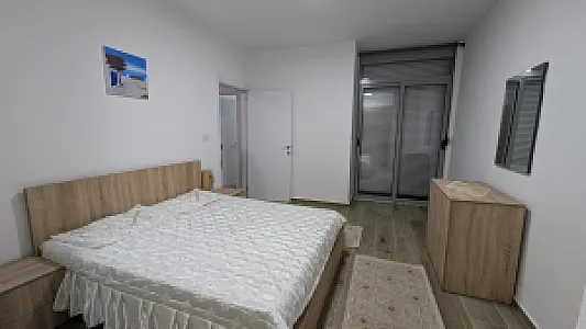 Jepet Me Qera Apartament 2+1 – 40,000 Lek – Durrës – Si i ri — Durrës - Foto 3